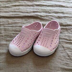 Girls Native Shoes Sz 4T